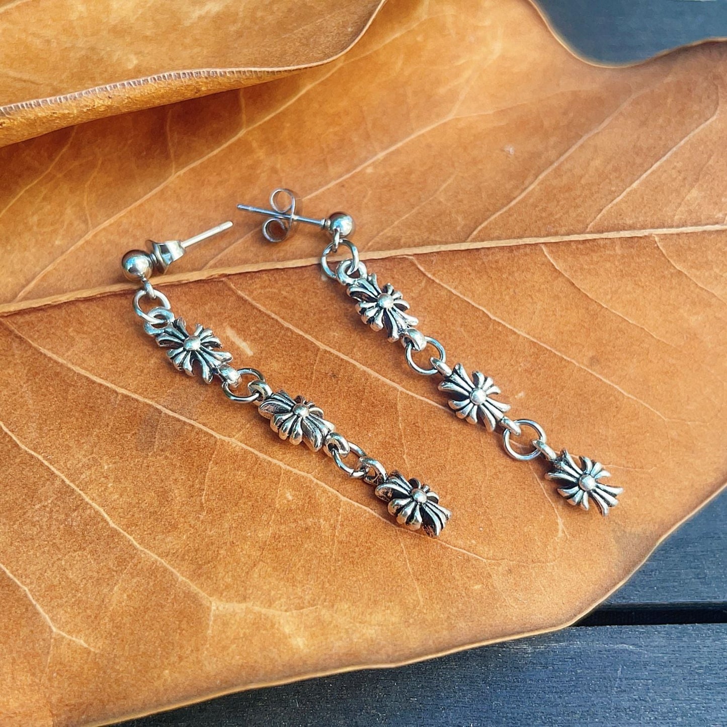 CORTIS MARTIN EARRINGS STAINLESS STEEL