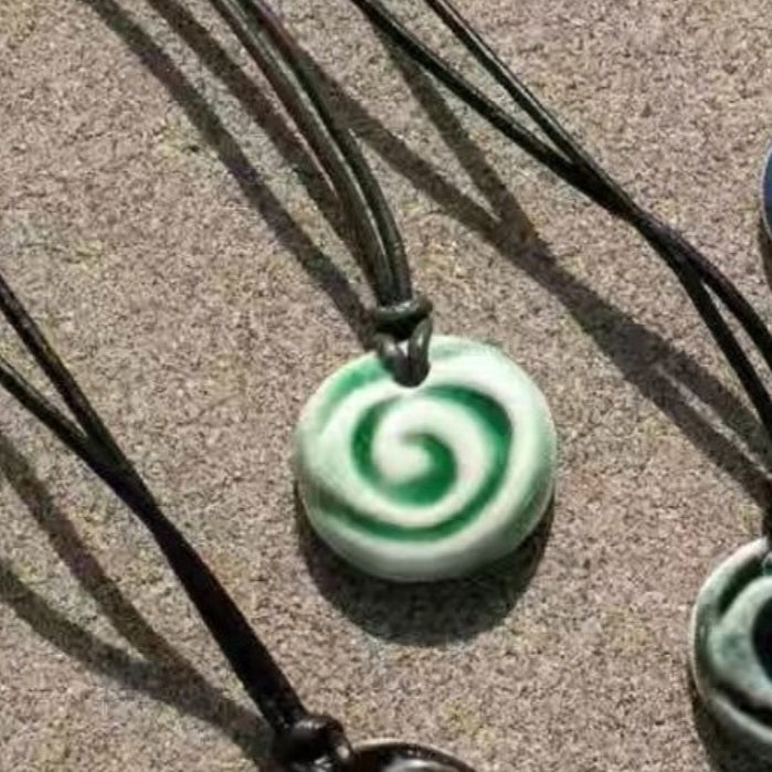 SMTR25 NECKLACES