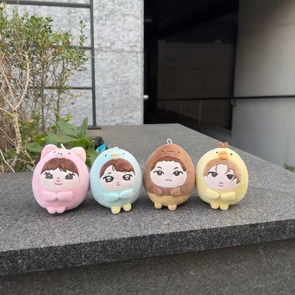 LNGSHOT PLUSH KEYCHAINS