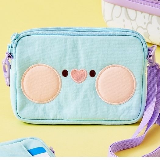 BT21 Shoulder bag